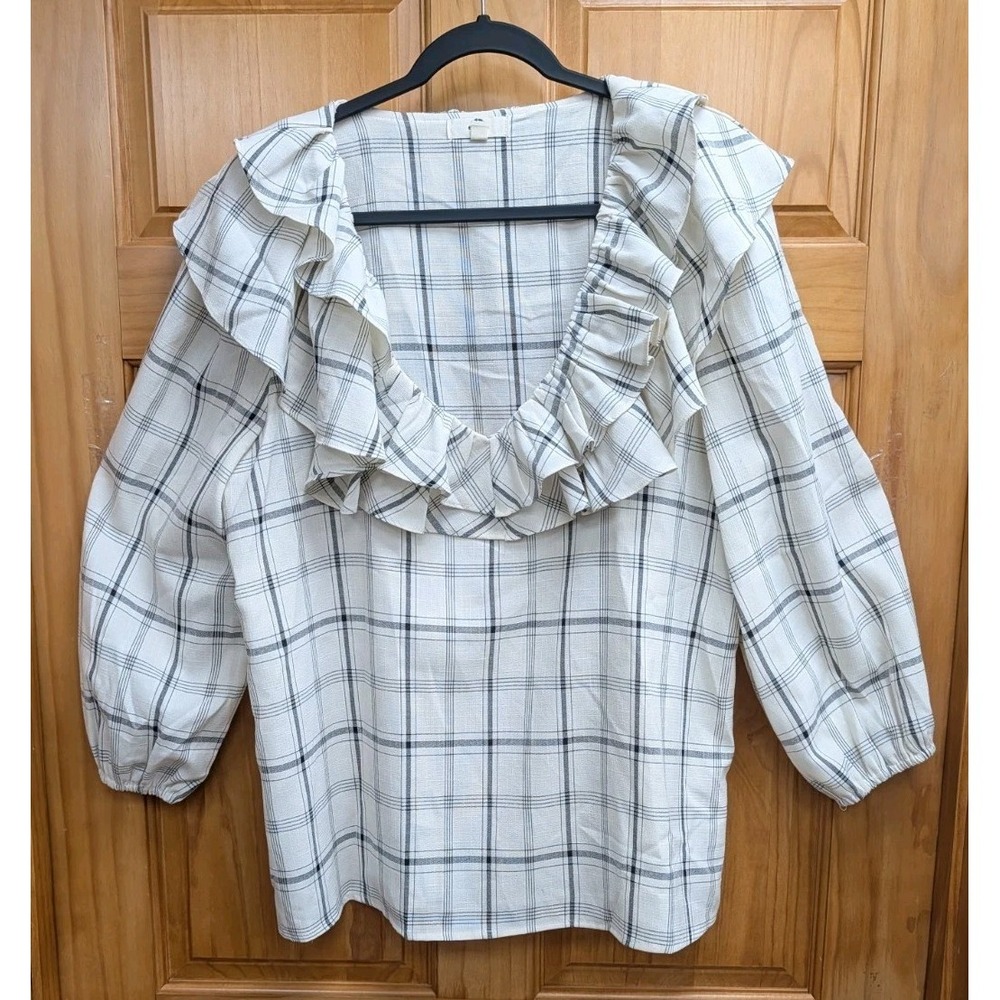 Entro Size L 2 Piece Top & Short Set Gathered Elastic on Long Sleeves NWT